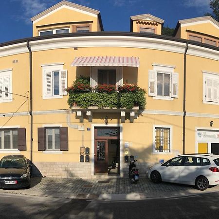 Esperia Casa Vacanza Τεργέστη Εξωτερικό φωτογραφία